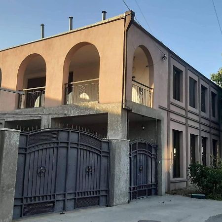 مبيت وإفطار غوري Jorji المظهر الخارجي الصورة